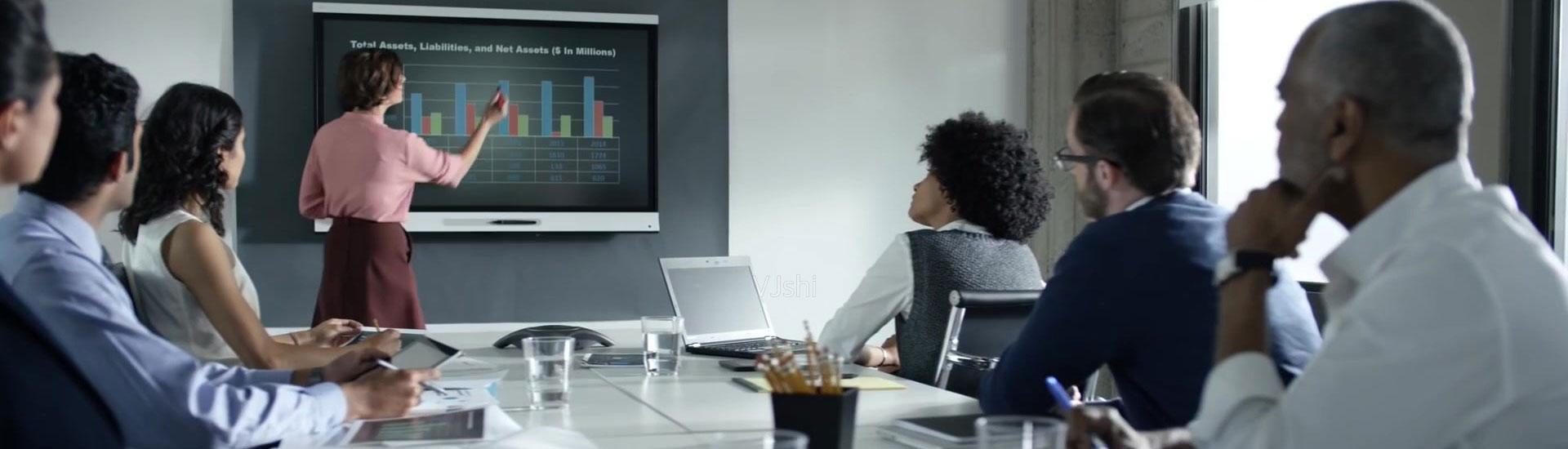 名创优品24小时超级店